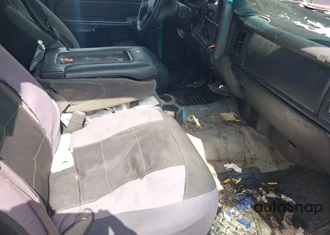 2005 Chevrolet Silverado 1500 Ls из США, поврежденный, VIN 2GCEC19V151175113